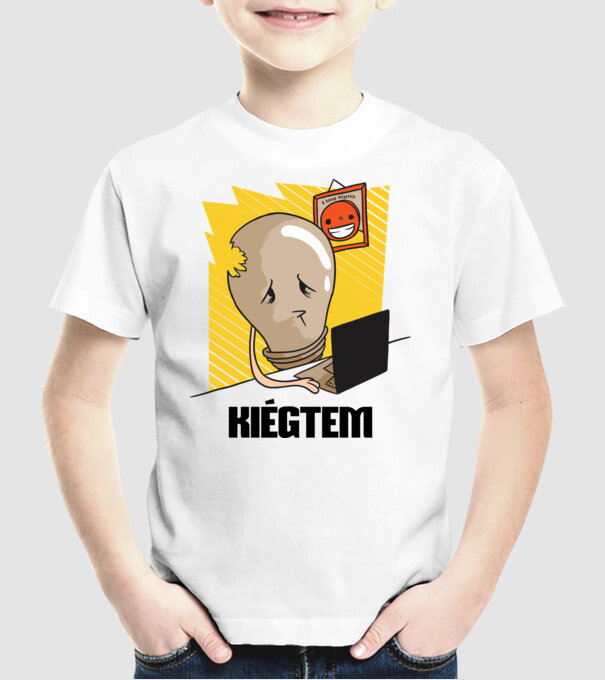  minta fehér pólón